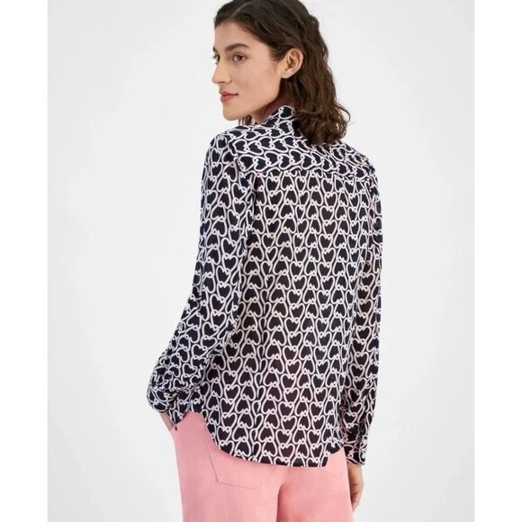 🩷 NEW TOMMY HILFIGER VALENTINES Heart Print Roll-Tab Sleeve Button-Down Shirt L - Picture 2 of 10